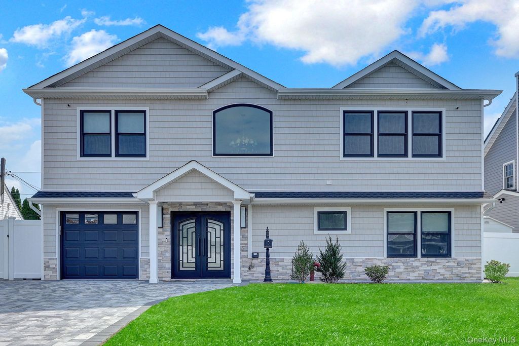 129 Tardy Lane S, Wantagh, NY 11793 — exterior