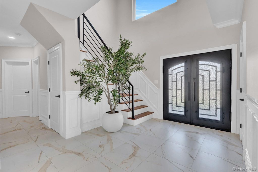 129 Tardy Lane S, Wantagh, NY 11793 — photo 3