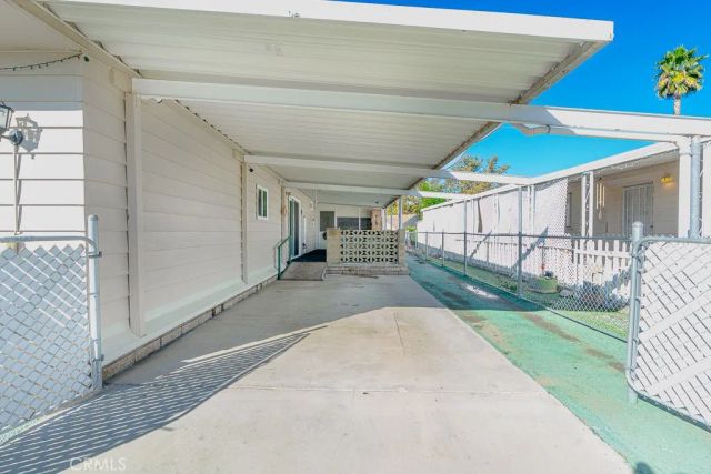 729 Santa Teresa Way, Hemet, CA 92545