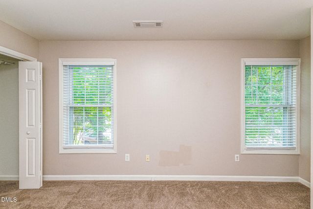22 Knightsbridge Court, Durham, NC 27707