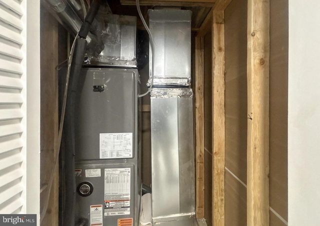 1341 CAMBRIA ST, Baltimore, MD 21225