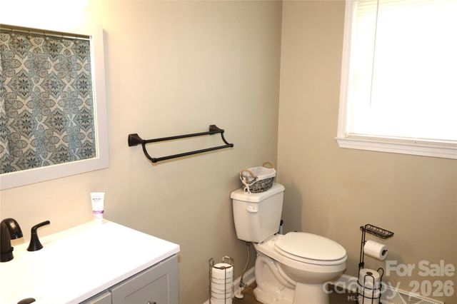 2510 Middleton Drive, Gastonia, NC 28054