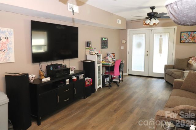 2510 Middleton Drive, Gastonia, NC 28054