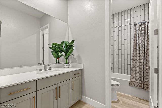 445 Cliff Terrace Avenue, Las Vegas, NV 89138