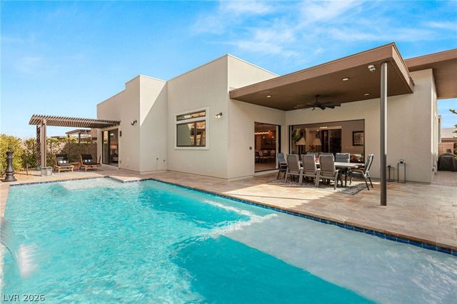 445 Cliff Terrace Avenue, Las Vegas, NV 89138