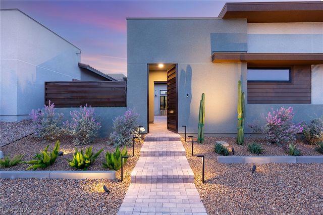 445 Cliff Terrace Avenue, Las Vegas, NV 89138