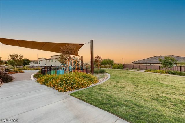 445 Cliff Terrace Avenue, Las Vegas, NV 89138