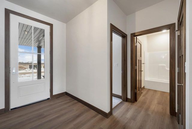 1617 N HONEYSUCKLE DRIVE, De Pere, WI 54115