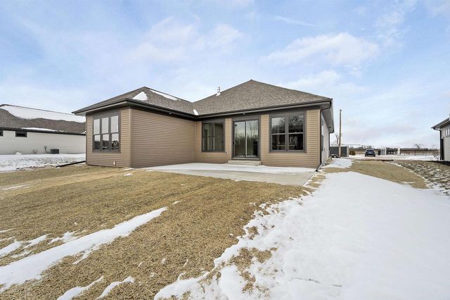 1617 N HONEYSUCKLE DRIVE, De Pere, WI 54115