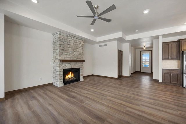 1617 N HONEYSUCKLE DRIVE, De Pere, WI 54115