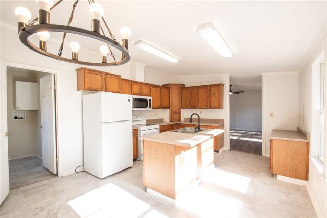 128 Fob Lane, Frierson, LA 71027