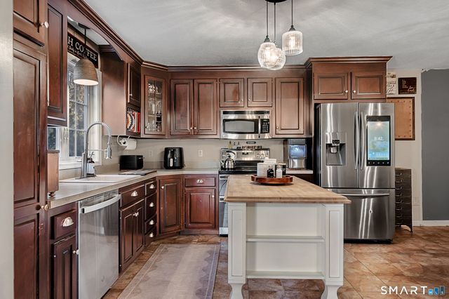 185 West Street 3, Southington, CT 06479