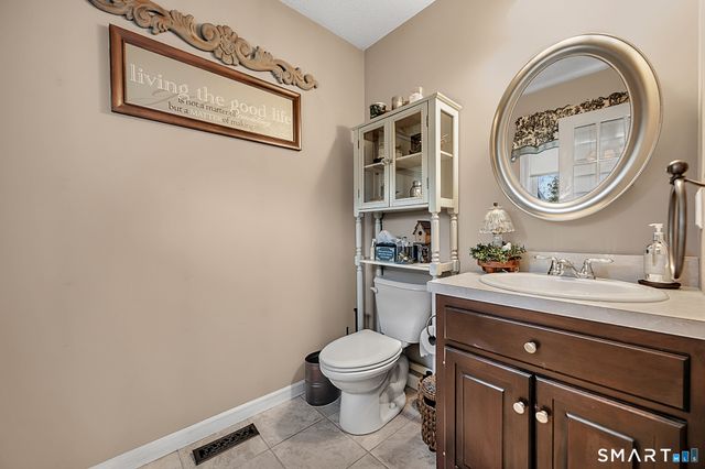 185 West Street 3, Southington, CT 06479