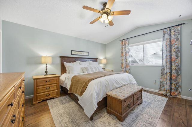 2504 33rd Street S, Fargo, ND 58103