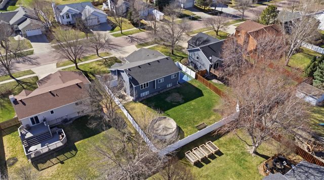 2504 33rd Street S, Fargo, ND 58103