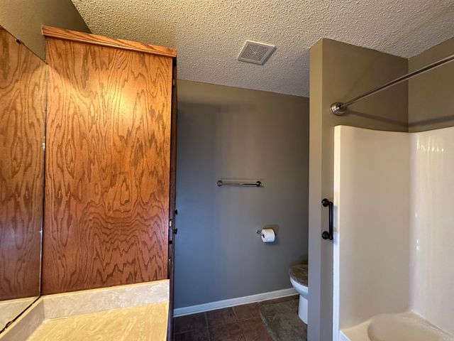 201 Hunters Run Drive, Haskell, AR 72015