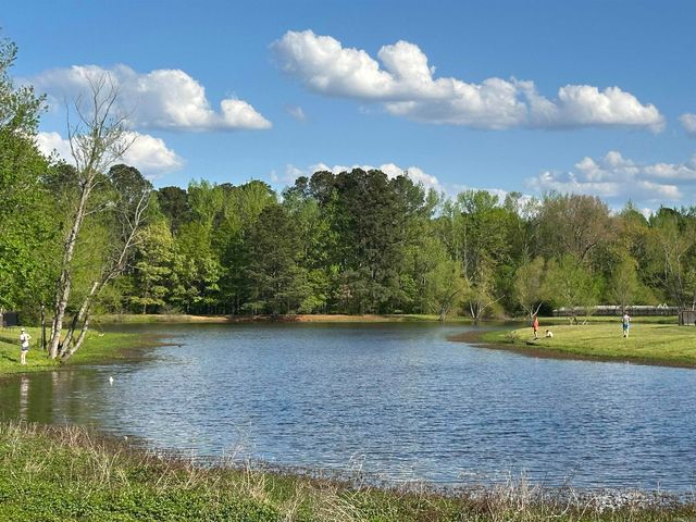 201 Hunters Run Drive, Haskell, AR 72015
