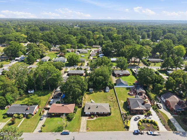 909 Brooks Avenue, Garner, NC 27529