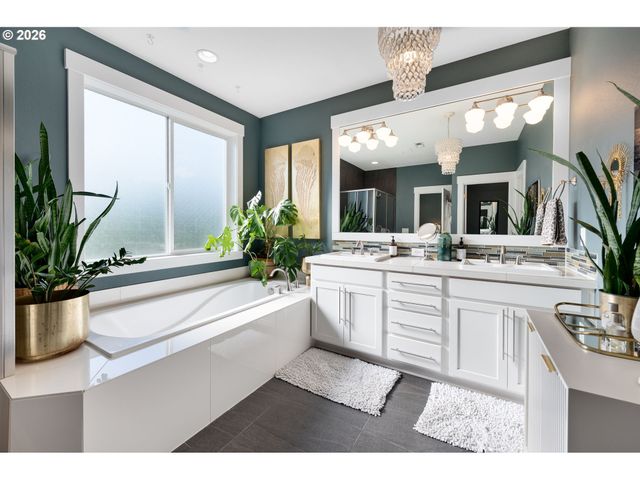 10495 Sw RAYBORN Ct, Tualatin, OR 97062
