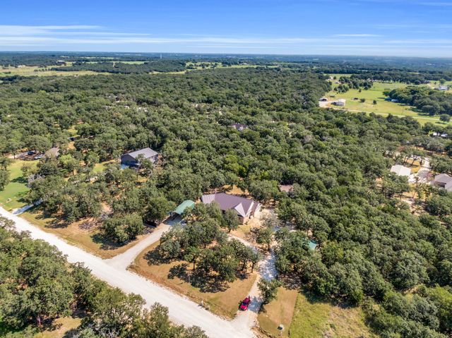 118 Oak Ridge Loop, Whitney, TX 76692