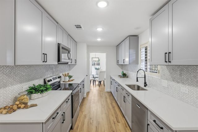 5427 Banting Way, Dallas, TX 75227
