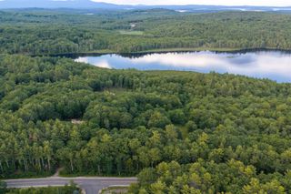 1385 Meredith Center Road, Laconia, NH 03246