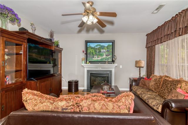 606 Greening Drive, Simpsonville, SC 29681
