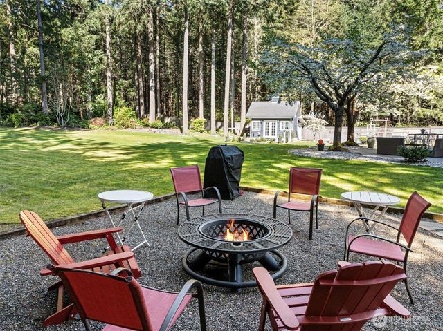 1412 11th Lane, Fox Island, WA 98333