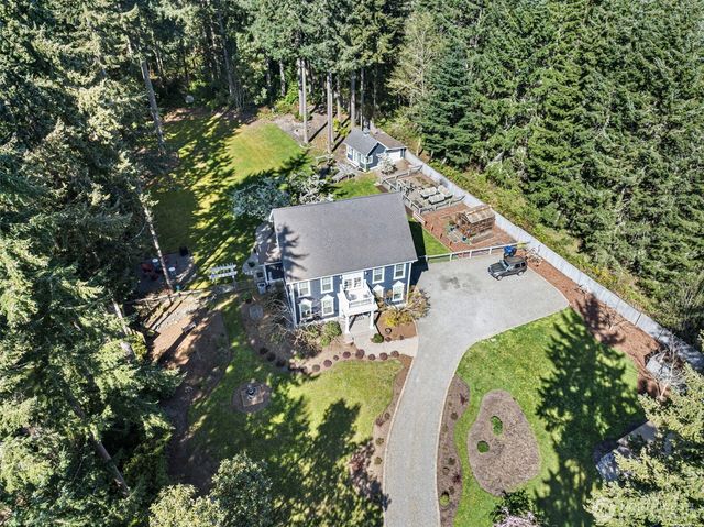 1412 11th Lane, Fox Island, WA 98333