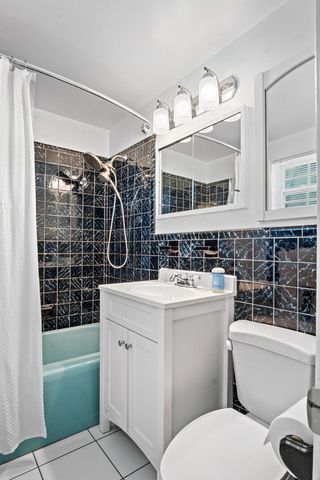 2555 Nassau Ln, Fort Lauderdale, FL 33312