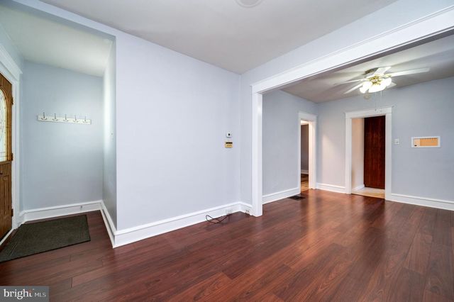 2217 FAIRVIEW AVE, Reading, PA 19606