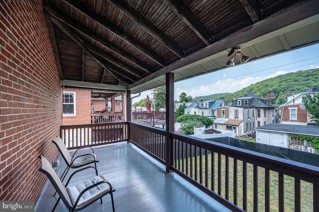 2217 FAIRVIEW AVE, Reading, PA 19606