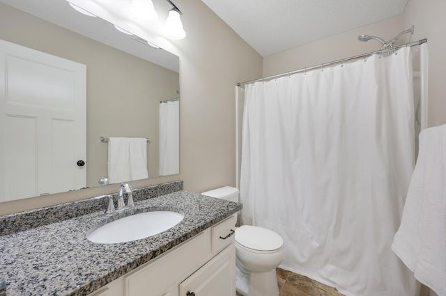 11330 Sand Castle Drive C, Woodbury, MN 55129