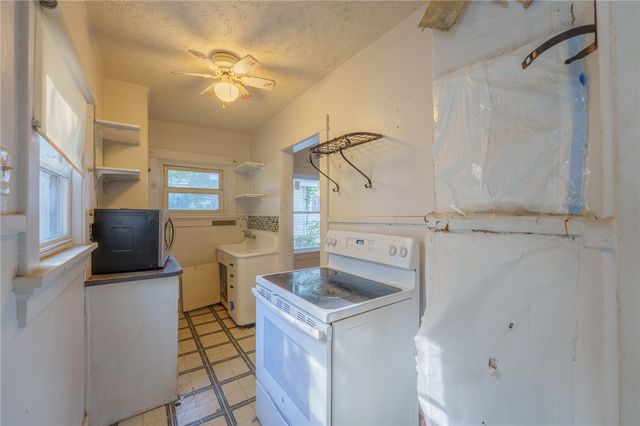 212 Anna Street, Dayton, OH 45417