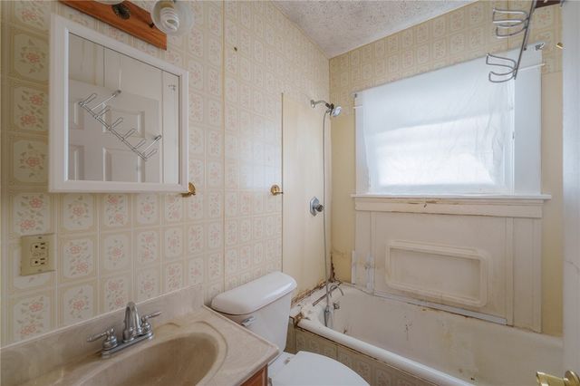 212 Anna Street, Dayton, OH 45417