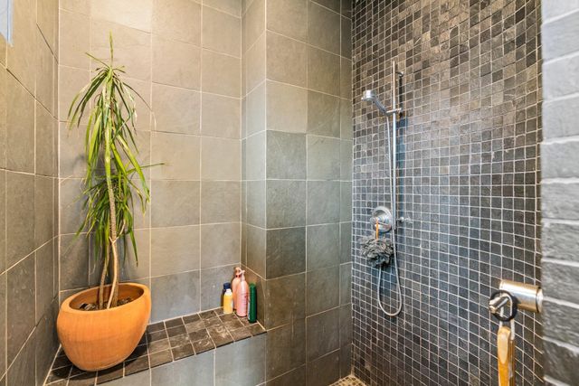 332 Rugged Earth DR, Austin, TX 78737