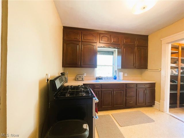 179 Jewett Street, Akron, OH 44305