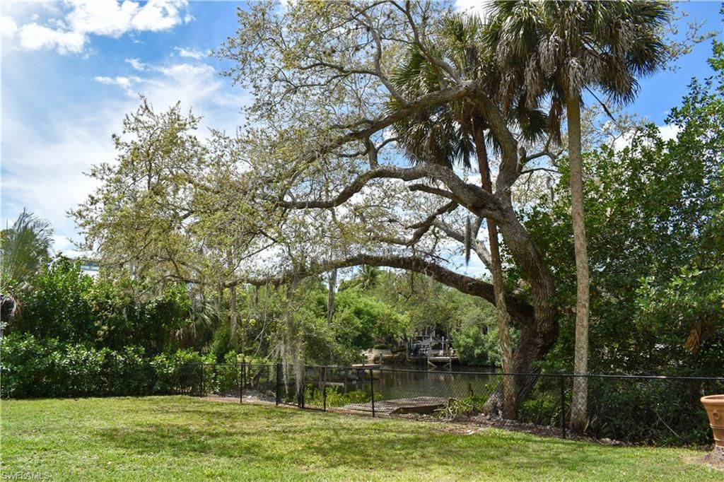 27213 Rio Vista CIR, BONITA SPRINGS, FL 34135 — photo 5