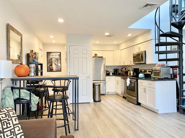 316 6th Avenue 3F, Asbury Park, NJ 07712