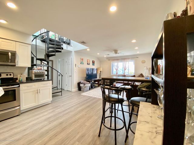 316 6th Avenue 3F, Asbury Park, NJ 07712