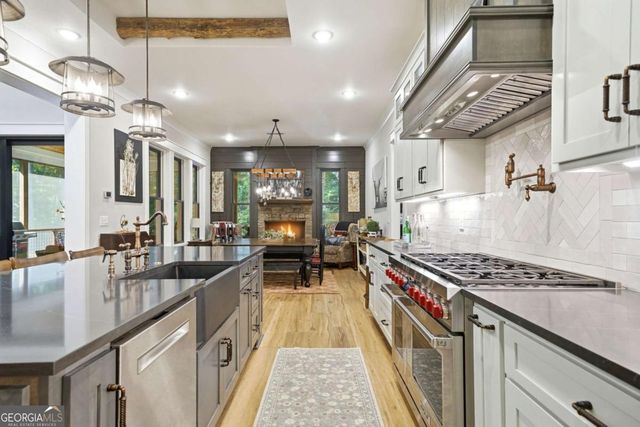 650 Avery Road, Canton, GA 30115