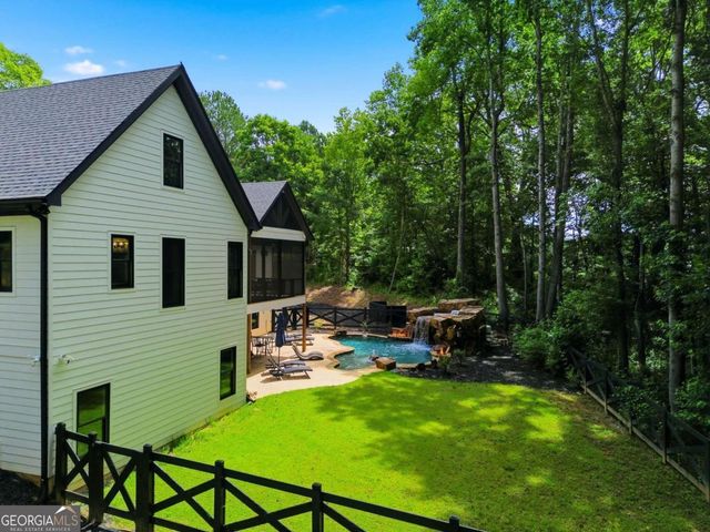 650 Avery Road, Canton, GA 30115