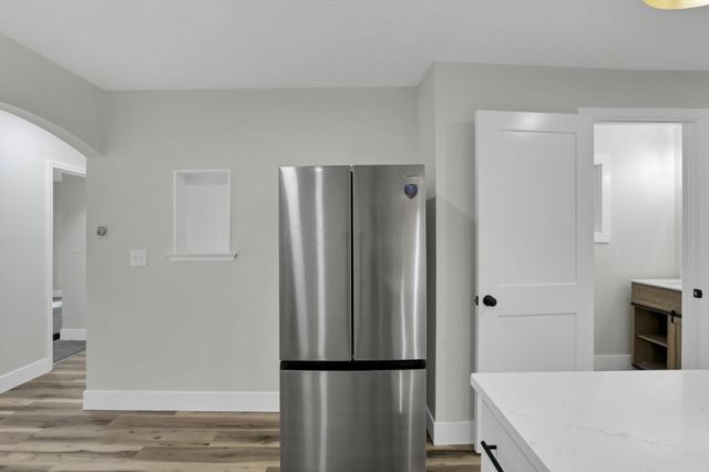 220 N Kellner, Columbus, OH 43209