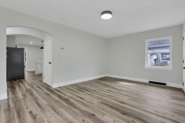 220 N Kellner, Columbus, OH 43209