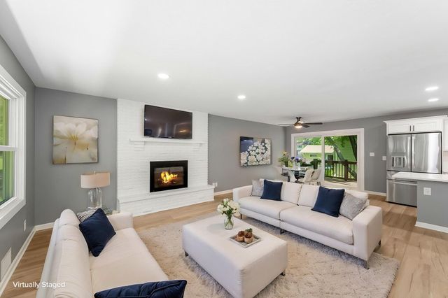 300 Viking Drive, Mankato, MN 56001