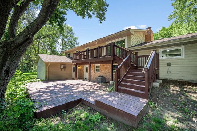 300 Viking Drive, Mankato, MN 56001