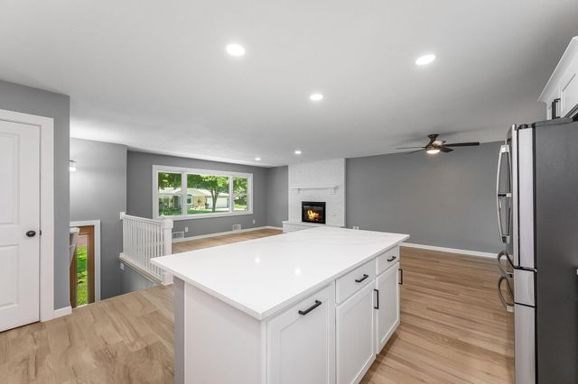 300 Viking Drive, Mankato, MN 56001