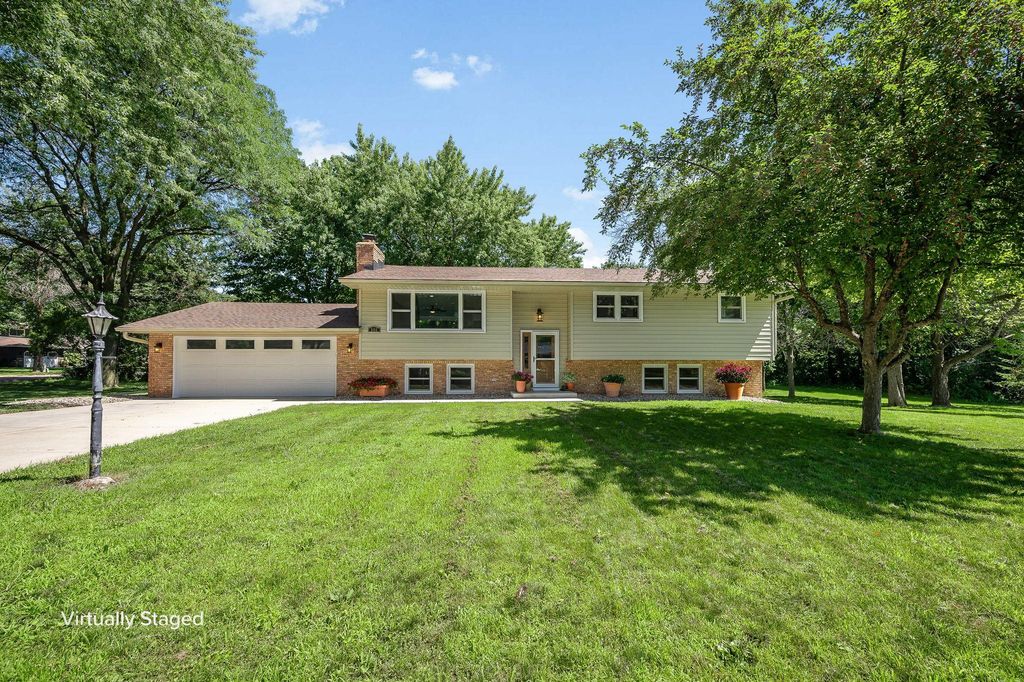 300 Viking Drive, Mankato, MN 56001