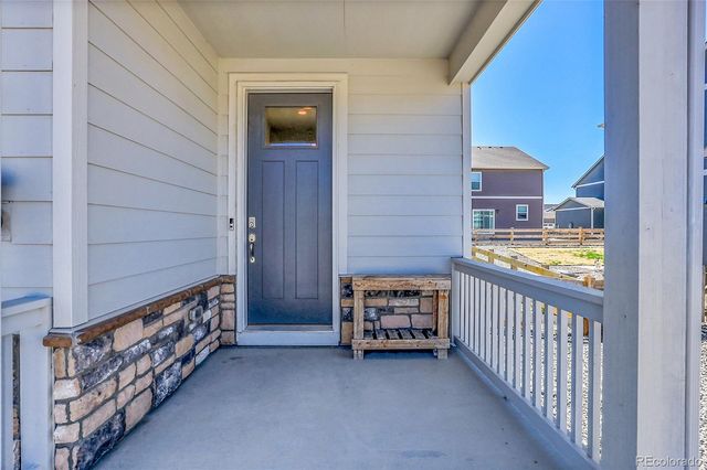 45840 Laceleaf Drive, Bennett, CO 80102