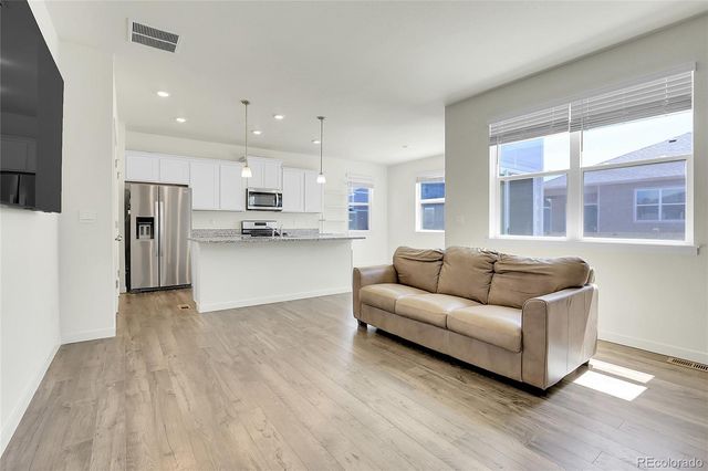 45840 Laceleaf Drive, Bennett, CO 80102